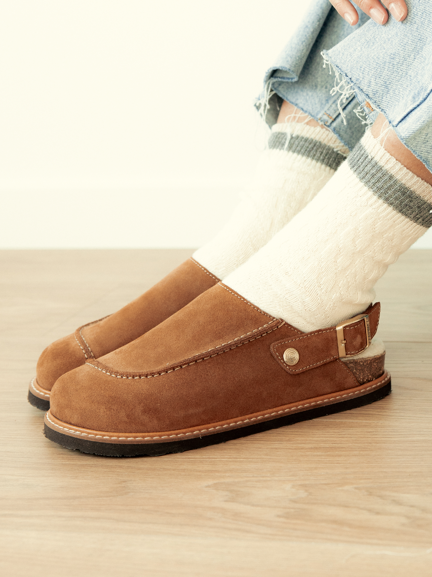 GALBANO VELOUR WOOL MANDORLA