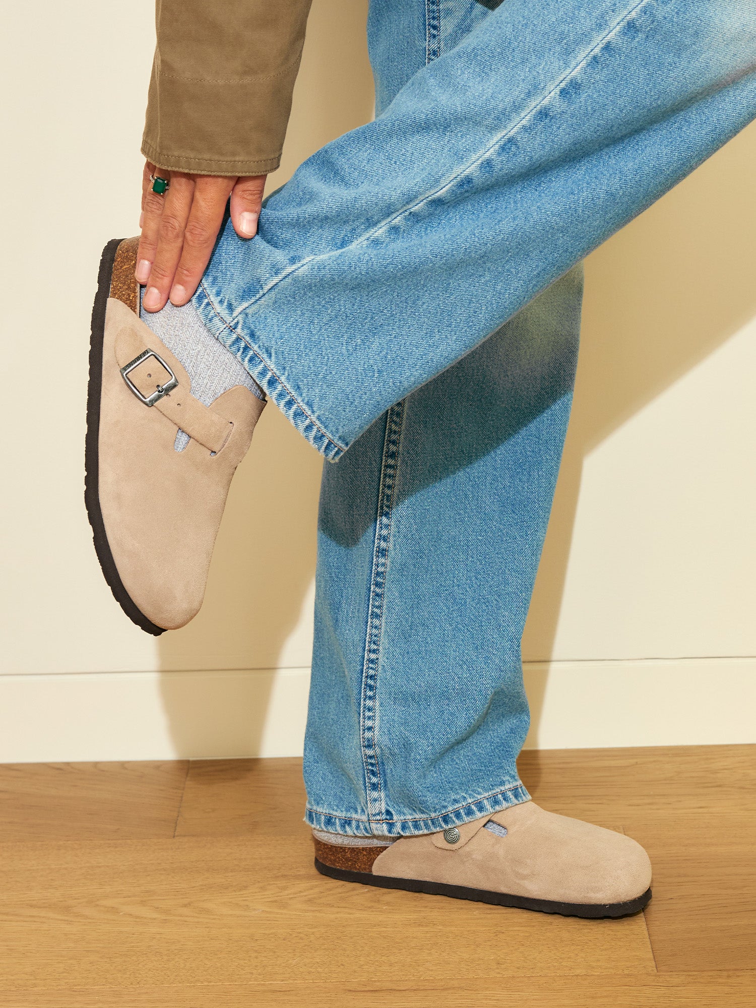 RIVA VELOUR TAUPE UNISEX