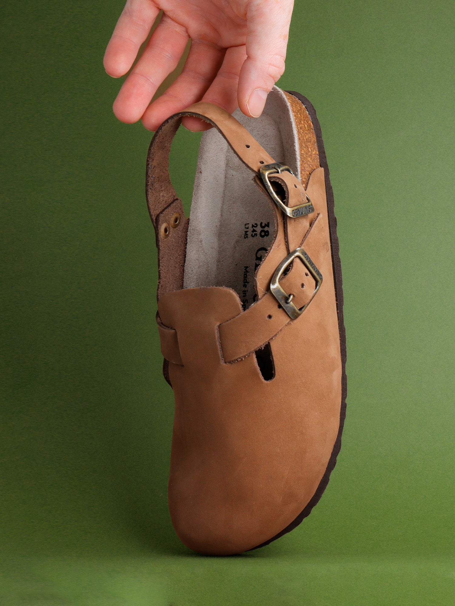 CORELLI NUBUCK TERRA MAN