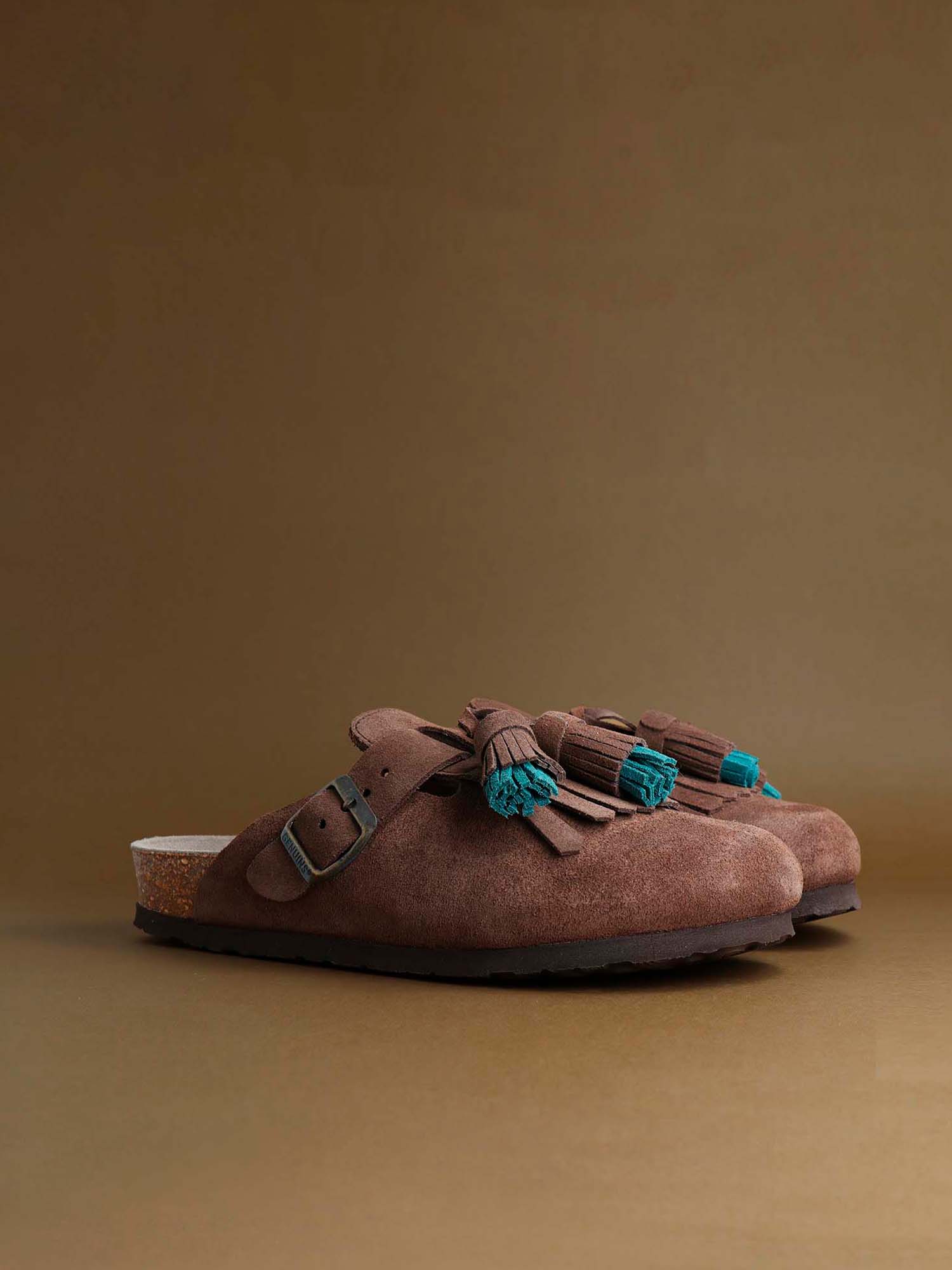 BORA VELOUR BROWN