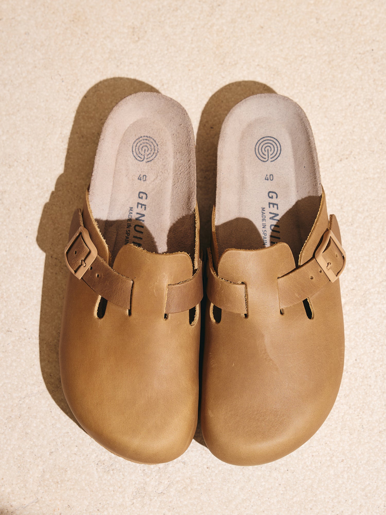 RIVA OILED LEATHER CLAY UNISEX