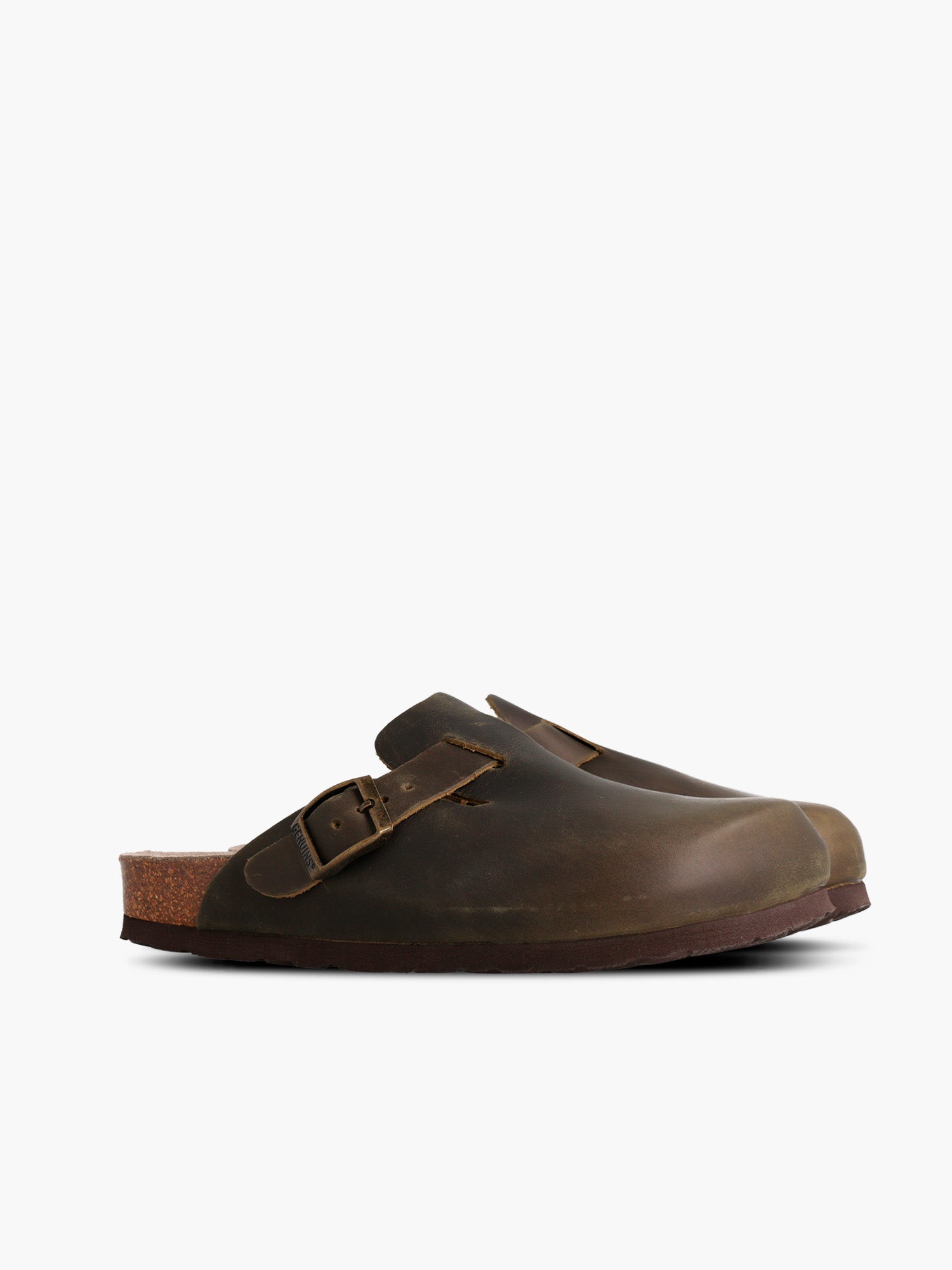 Zueco Genuins Riva  de piel engrasada color kaki con planta anatómica de caucho corcho y hebilla ajustable metálica para hombre en vista lateral doble
